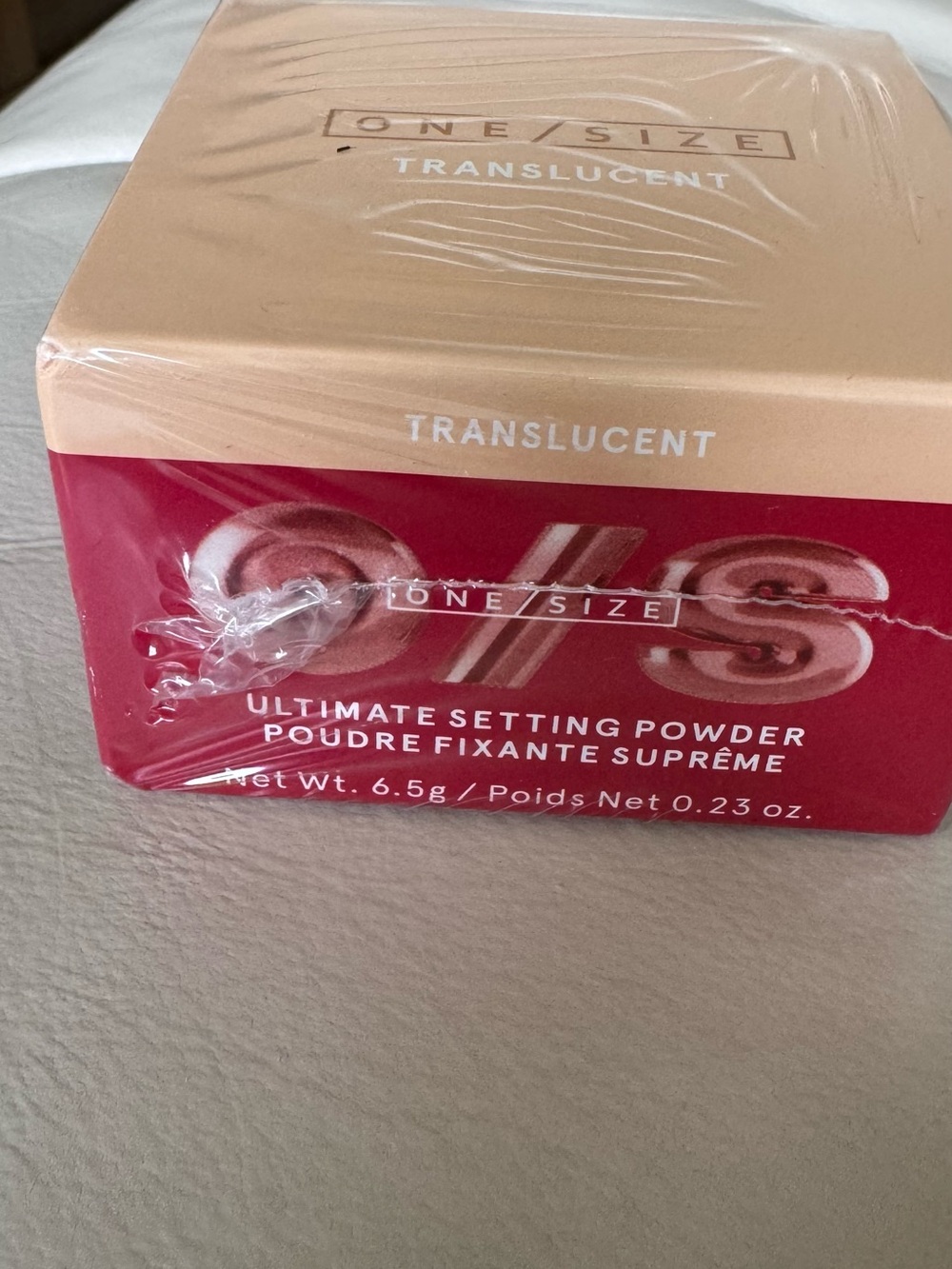 ONE/SIZE Translucent Ultimate Setting Powder - Red & Cream Box - Picture 4 of 8